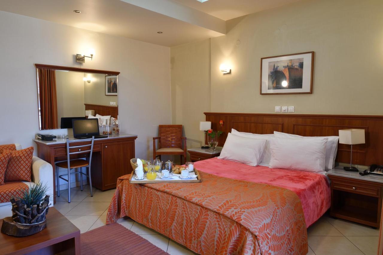 Four Seasons Hotel Trilofo  Luaran gambar